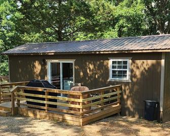Driftaway Cabin in Glenwood, AR - Glenwood - Building