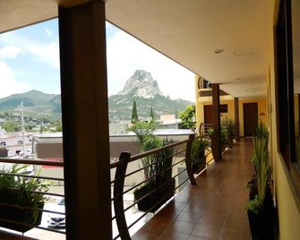 Hotel Plaza Bernal - Bernal - Балкон