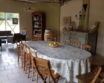 Gîte for 14 people - Noyant-Villages - Salle à manger