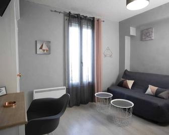 Logements Chaîne des Puys avec garages attenants - Clermont-Ferrand - Sala de estar