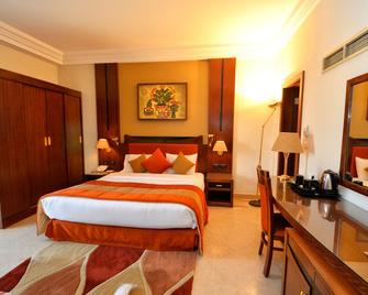 Aracan Eatabe Luxor Hotel - Luxor - Slaapkamer