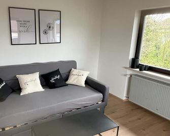 Vacation apartment AusZeit 1 - Ainring - Obývací pokoj