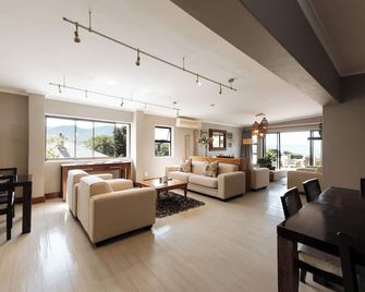 威爾艾薇賓館 - 赫曼努斯