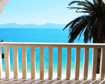 Apartments Pansion Franka - Podaca - Balcony