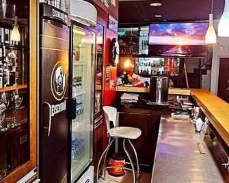 Porto Alegre Hostel Boutique - Porto Alegre - Bar