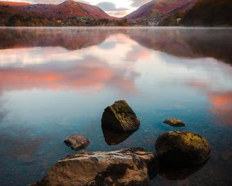 Moss Grove Organic - Ambleside - Playa
