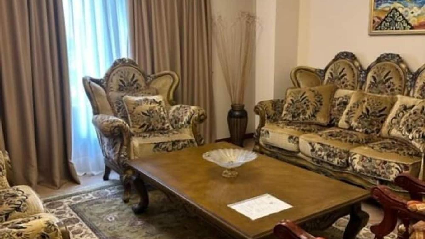 Dinasty Hotel