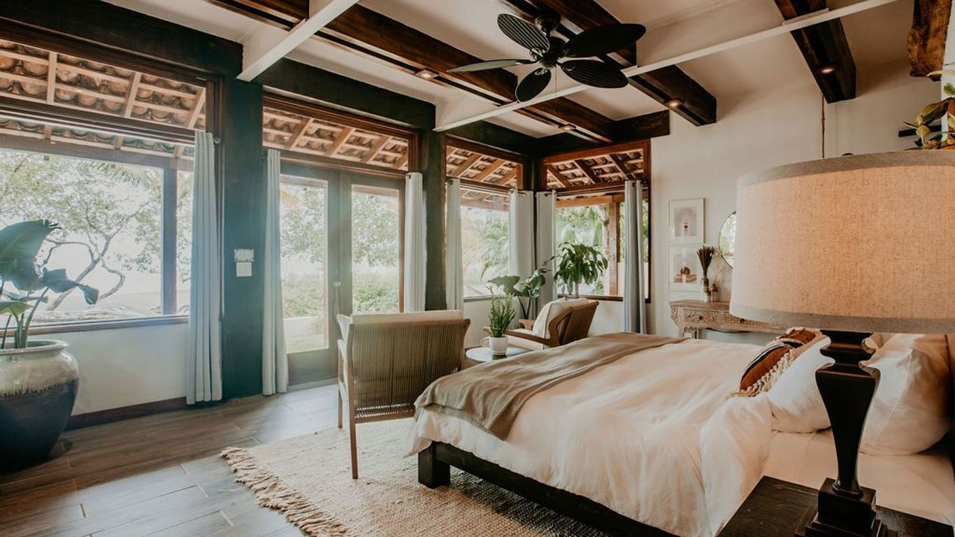 Sansara Surf Yoga & Resort