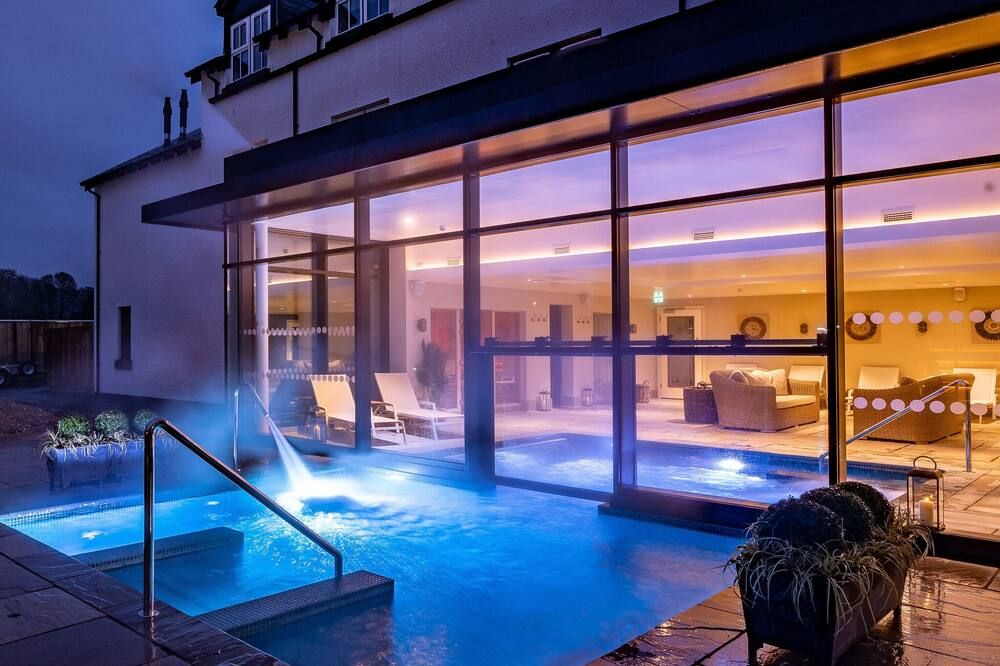 فندق وسبا ذا سوآن