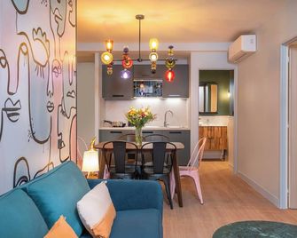 West Paris Suite - Paris - Sala de estar