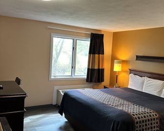 Wickford Motor Inn - North Kingstown - Ložnice
