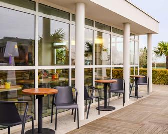 Ibis Budget Ancenis - Mésanger - Gebäude