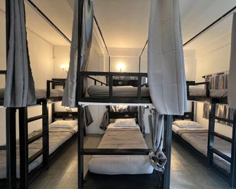 Tara Inn - Îles Phi Phi - Chambre