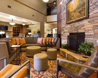 Drury Inn & Suites Flagstaff - פלגסטאף - טרקלין