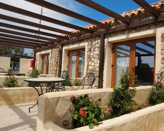 El Rancho - Tarifa - Patio