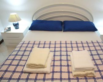 50sqm apartment a few steps from the sea - Martinsicuro - Спальня
