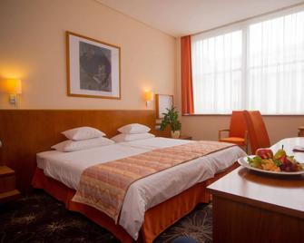 Hotel Lycium Debrecen - Handwritten Collection (October 2025) - Debrecen - Bedroom