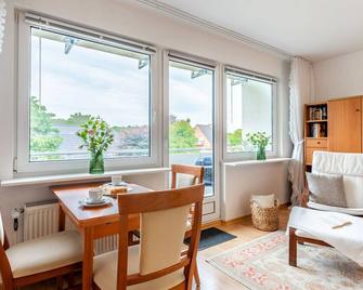 'Relax and feel good: Charming vacation apartment in Wyk on the North Sea!' - Wyk auf Föhr - Essbereich