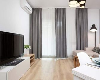 Apartment Warsaw Zoliborz By Noclegi Ren - Varsovie - Salon