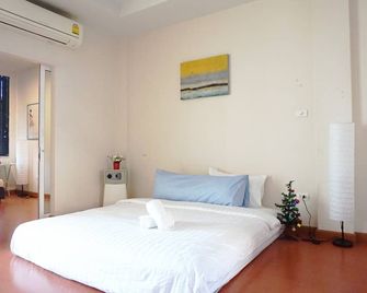 3BR, 3 storey hometown, perfect for big group - בנגקוק - חדר שינה