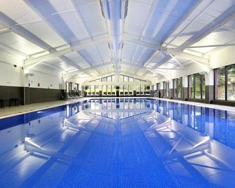 Macdonald Hill Valley Hotel Golf & Spa - Whitchurch - Piscina