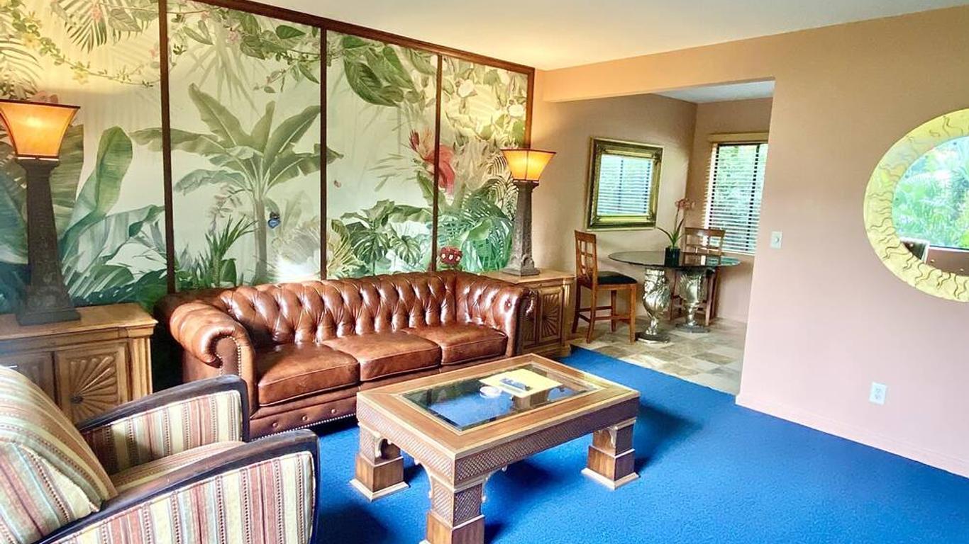 Vista Grande Resort - A Gay Men's Resort