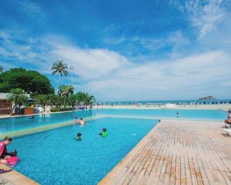 هوتل تاماكا بيتش ريزورت - بلدية سانتا مارتا - حوض السباحة