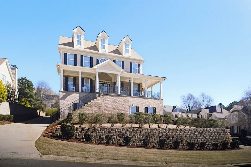 The Shady Tree Escape with a free rental car for Fifa World Cup - Villa Rica - Budova