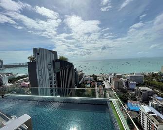 Best Location Central Pattaya - Nightlife, Beach, Sea- Guest Friendly - Pattaya