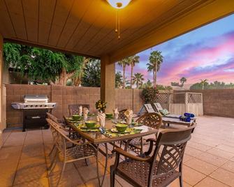 Baylor Gilbert - Gilbert - Patio