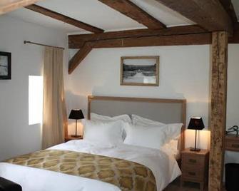 Hotel Hahnmühle 1323 - Coburg - Bedroom