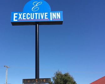 Executive Inn - Muskogee - Venkovní prostory