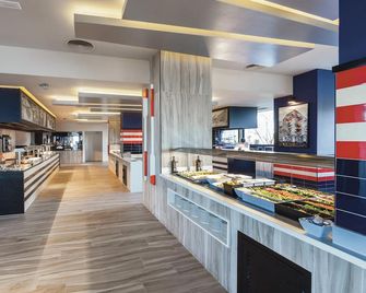 Hotel Riu Costa Del Sol - טורמולינוס - בופה