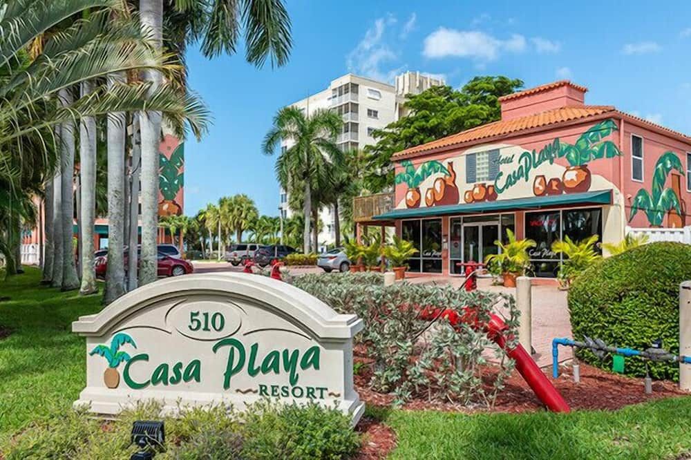 Casa Playa Beach Resort - Fort Myers Beach
