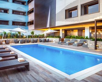 Hyatt Place Aruba Airport - Ораньєстад - Басейн
