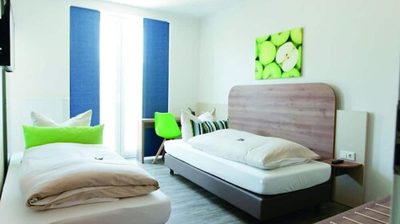 Hotel M24