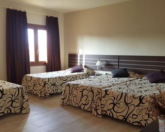 Fonda Mitjà - Torroella de Montgri - Sypialnia