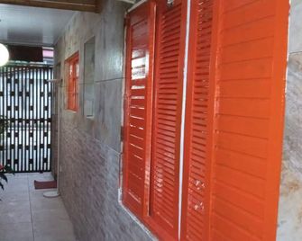Houses and studios in our little corner of the North Coast of São Paulo. - Praia Barra do Sahy - Building
