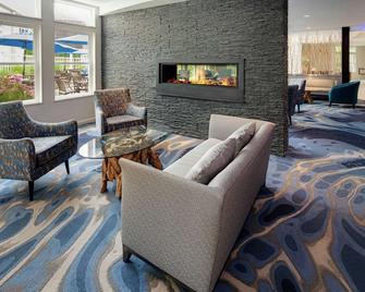 DoubleTree by Hilton Cape Cod - Hyannis - Hyannis - Lobby