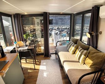 The Homeboat Company Ponta Delgada-Açores - Ponta Delgada