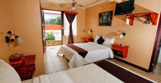 Hotel Las Colinas - La Fortuna - Bedroom