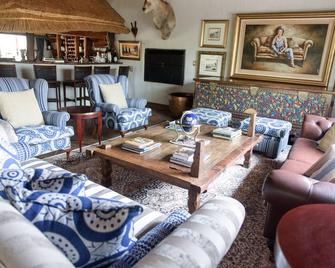 Entabeni Manor Lodge - Mookgophong - Sala de estar
