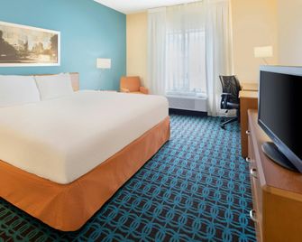Fairfield Inn & Suites by Marriott Austin-University Area - אוסטין - חדר שינה