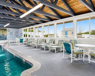Pier 7 Condominium Resort - South Yarmouth - Zwembad