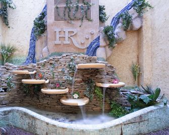 Hotel Real Lleida - Lerida - Buiten zicht