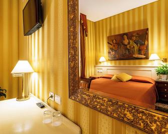 Hotel Bella Venezia - Venedik - Yatak Odası