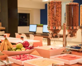 One Irapuato - Irapuato - Buffet