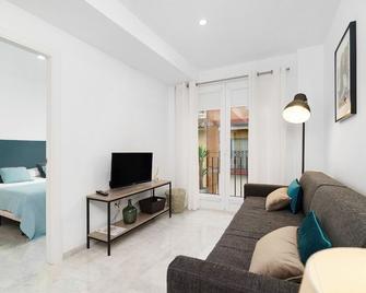 Flatsforyou Ruzafa - Valencia - Living room