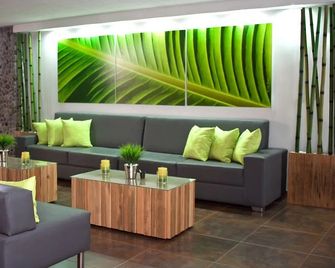 Luxor Condina 酒店 - 佩雷拉 - 佩雷拉 - 休閒室