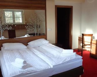 Hotel Meridian - Poznan - Bedroom
